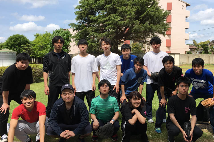 学科対抗ソフトボール